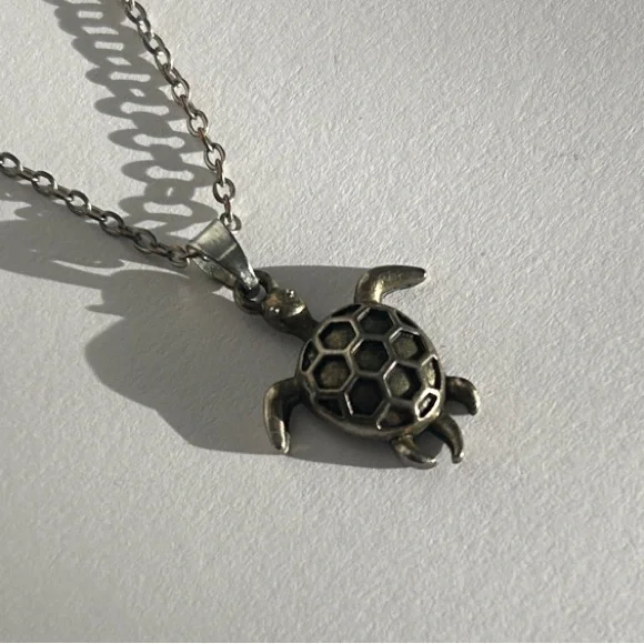 Turtle Pendant Necklace - Picture 2 of 3
